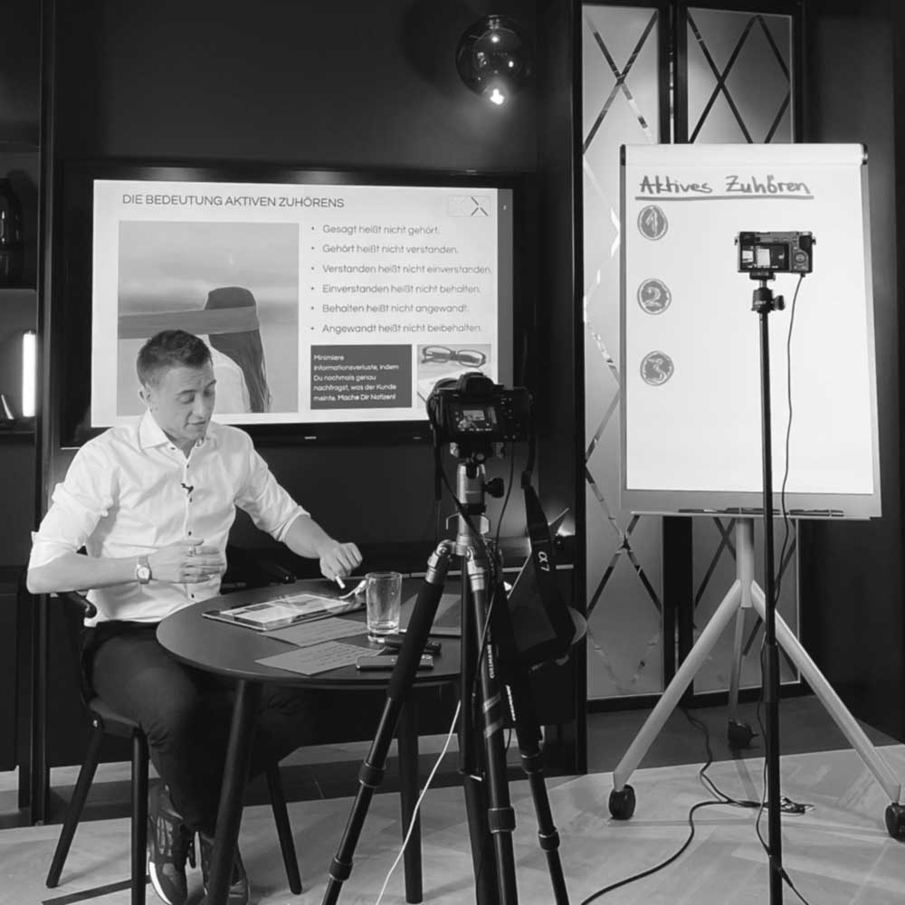 Change beginnt im Kopf - FLUXX ACADEMY Change beginnt im Kopf - FLUXX ACADEMY